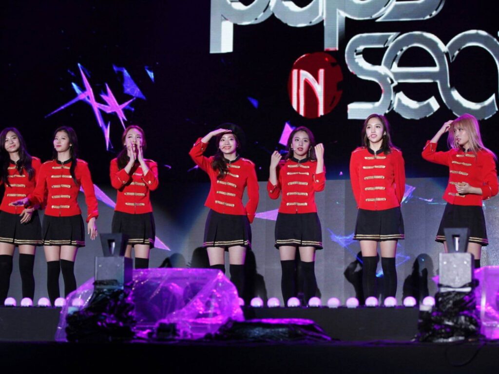 top 30 most popularr kpop groups delivered korea blog