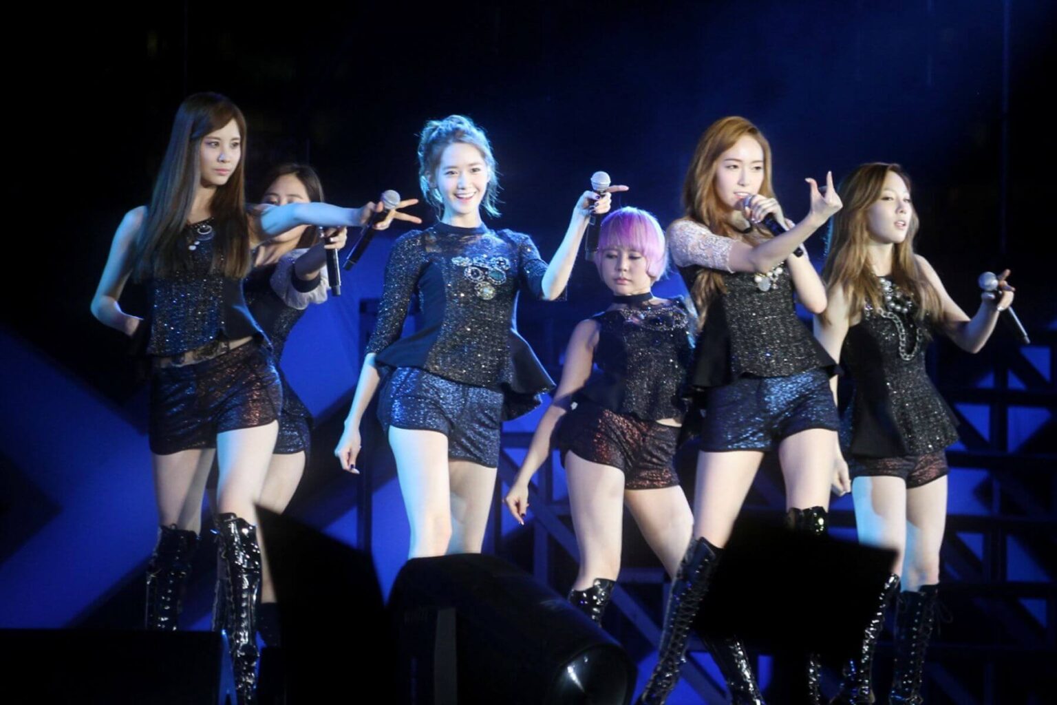 Top 10 Most Iconic K-Pop Choruses | DK Blog