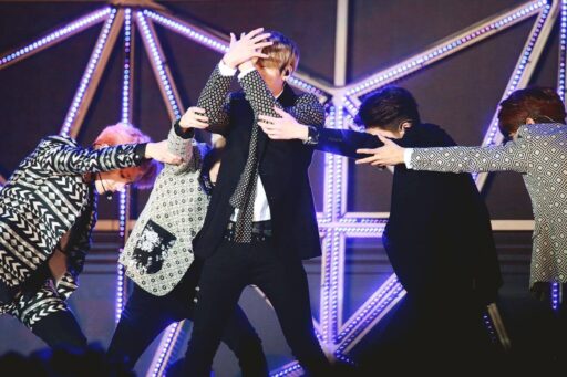 top 10 best kpop dancers dk blog