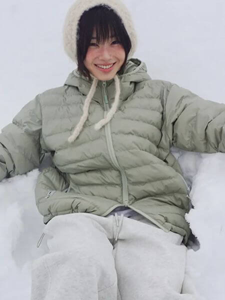 Mood Inside Woman - Minimalist Lightweight Hooded Padded Jacket (9 Colors)