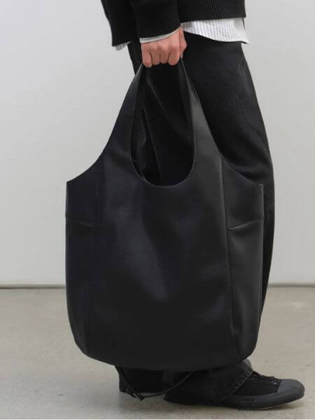 Musinsa Standard - Synthetic Leather Rounded Shoulder Bag (Black)